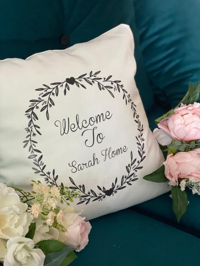 Sarah Home Hunedoara Eksteriør bilde