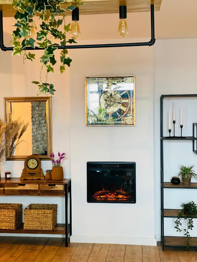 Sarah Home Hunedoara Eksteriør bilde