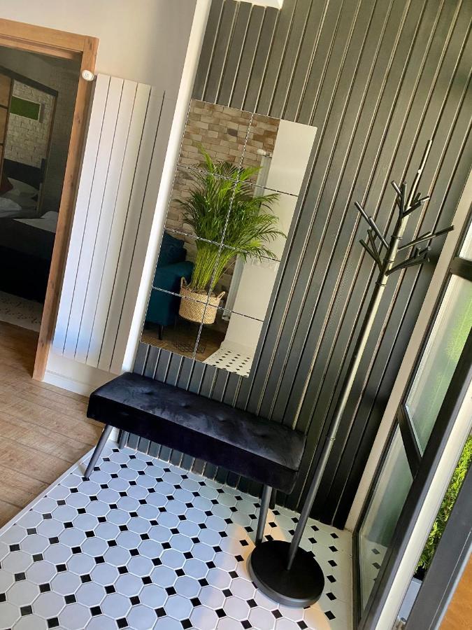 Sarah Home Hunedoara Eksteriør bilde